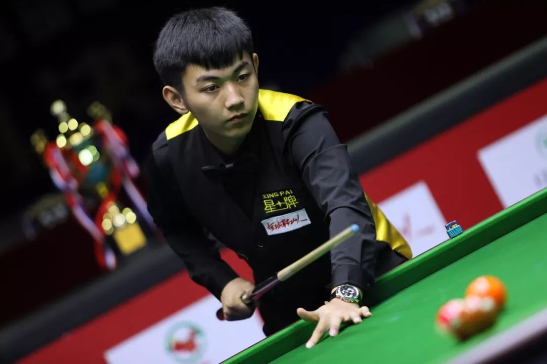 观望一手 观望一手