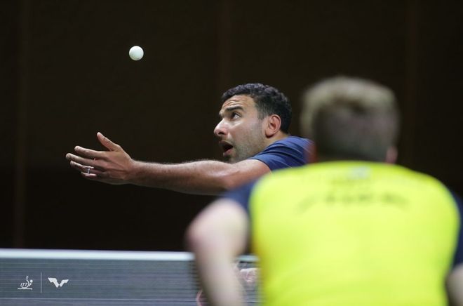 半空间持球 半空间持球