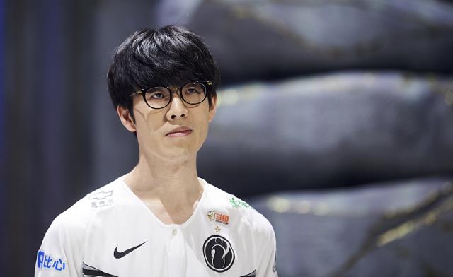 三个关键词 三个关键词